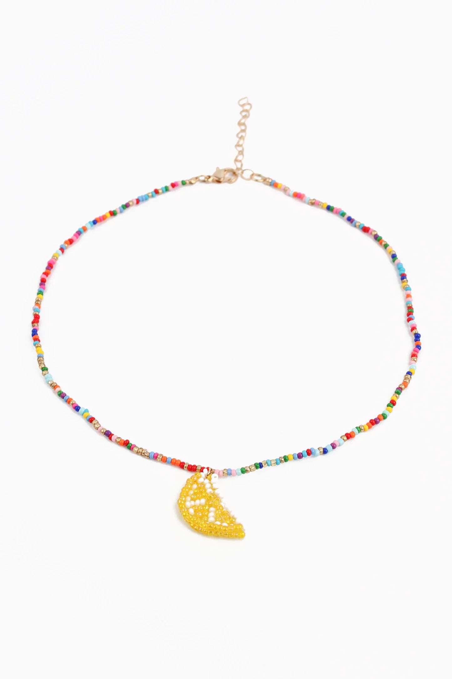 Halsband pärlor och citron