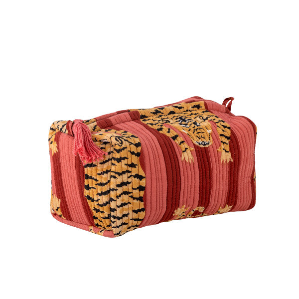 Necessär tiger