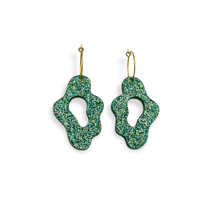 ByFossdal Sea slug hoops örhängen
