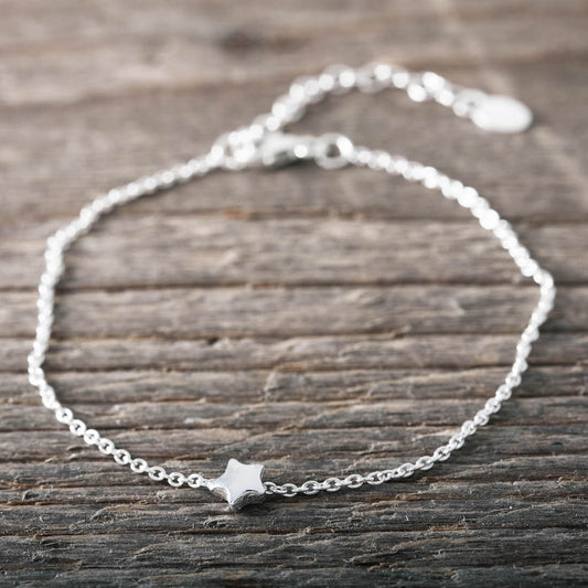 Silverarmband liten stjärna