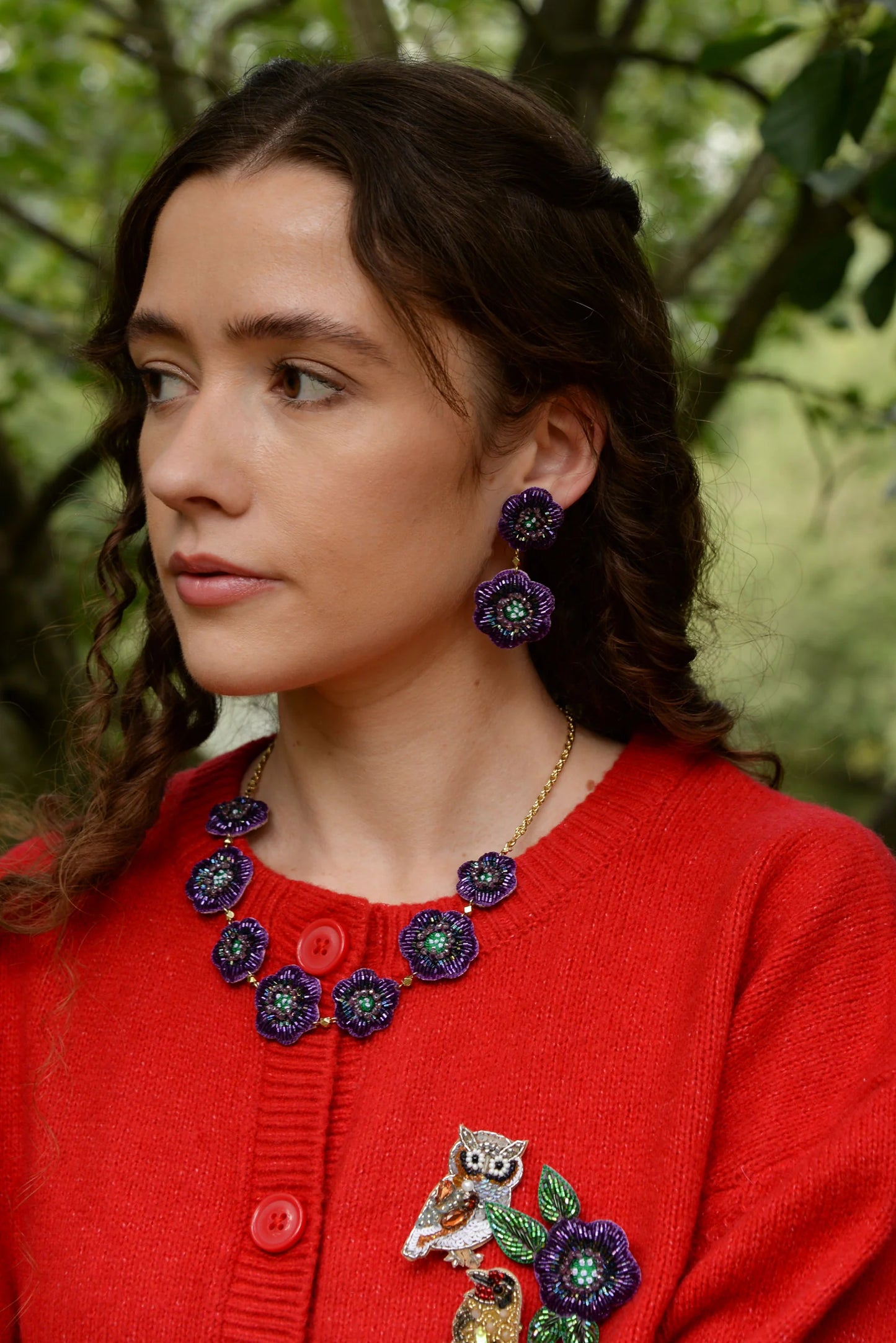 Halsband Lila blommor