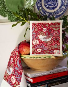 Disktrasa William Morris Strawberry thief red