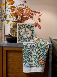 William Morris set kökshandduk och disktrasa Compton Green