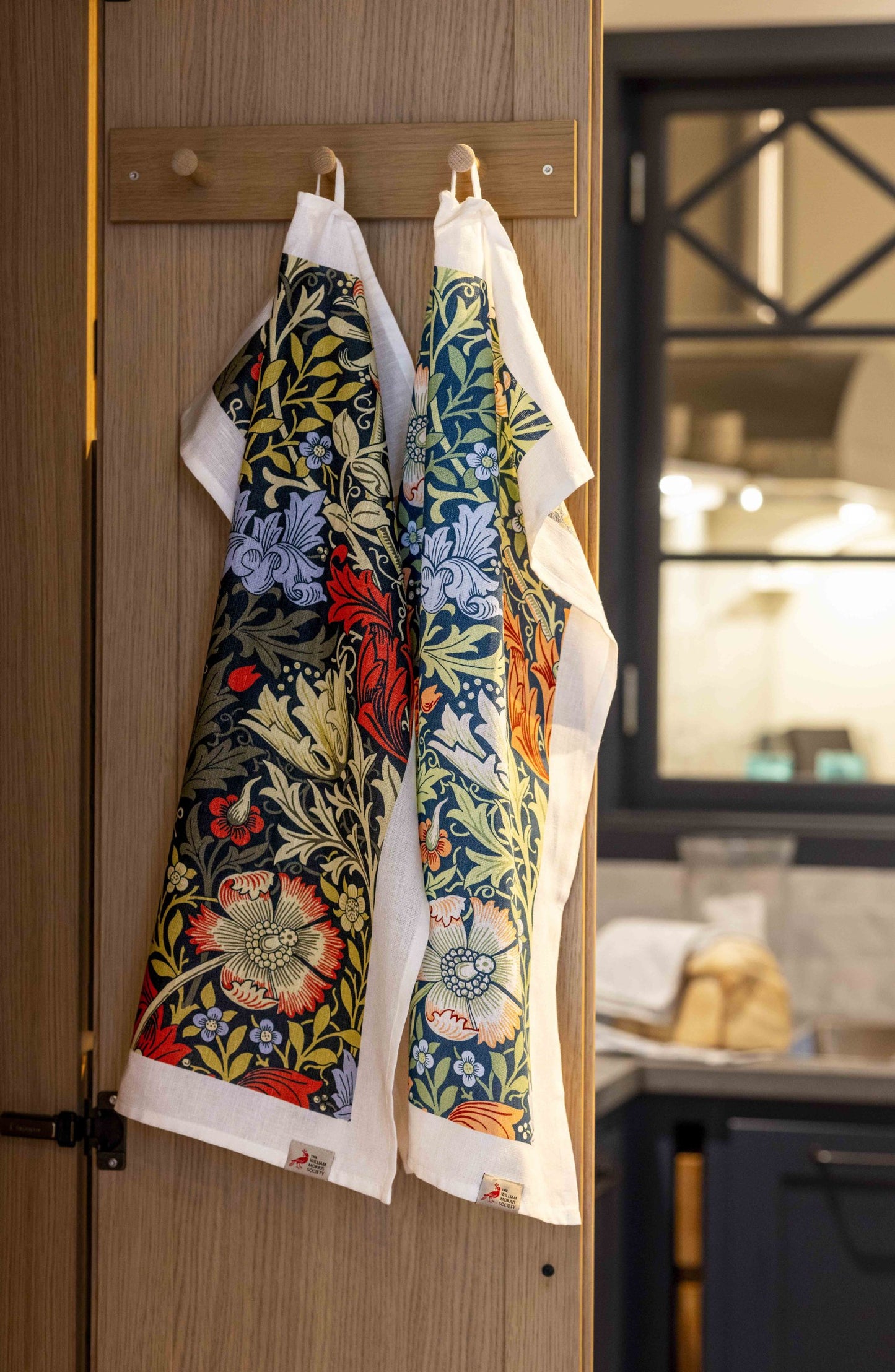 William Morris set kökshandduk och disktrasa Compton Green