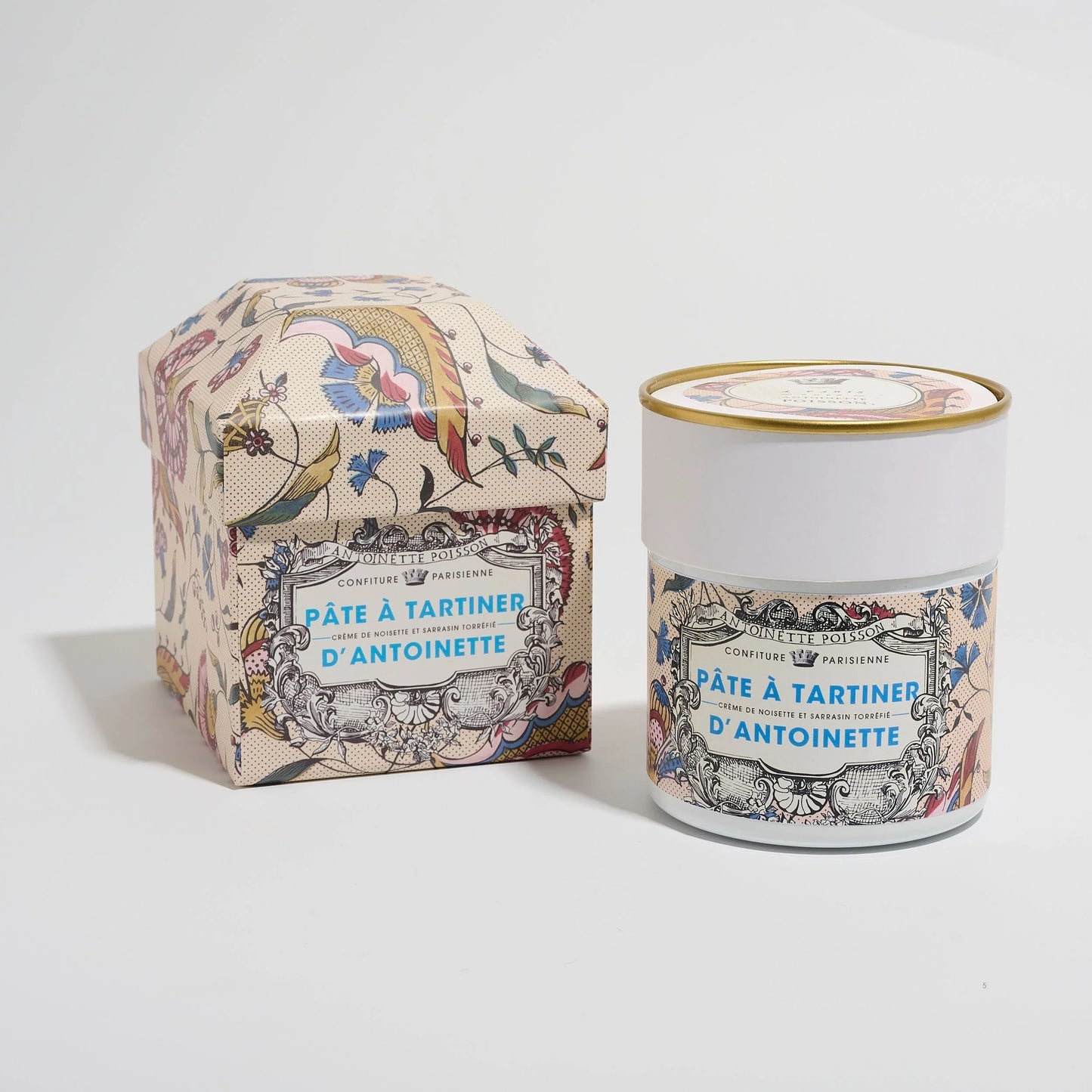 Confiture Parisienne - Hasselnötscréme Antoinette Poisson presentask