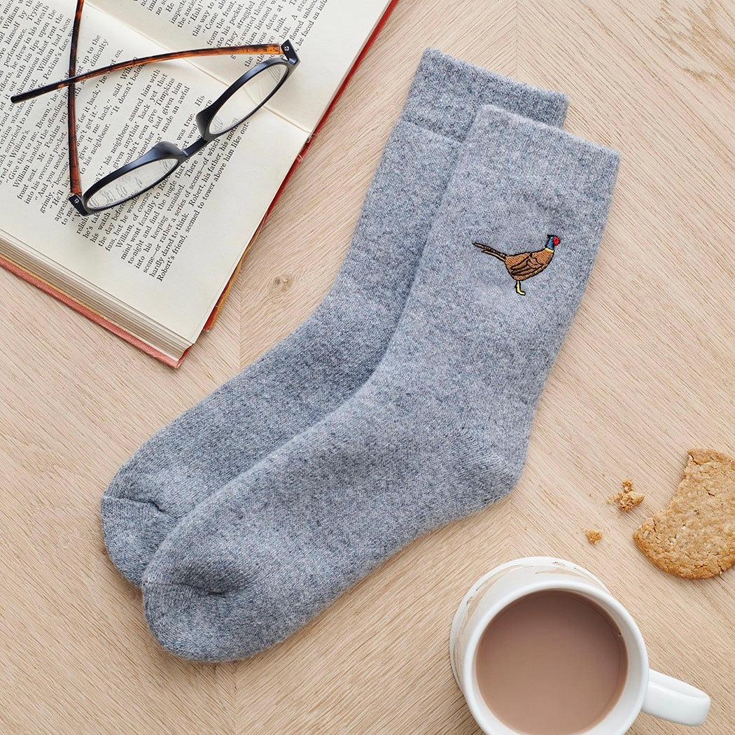 Strumpor med broderad Fasan