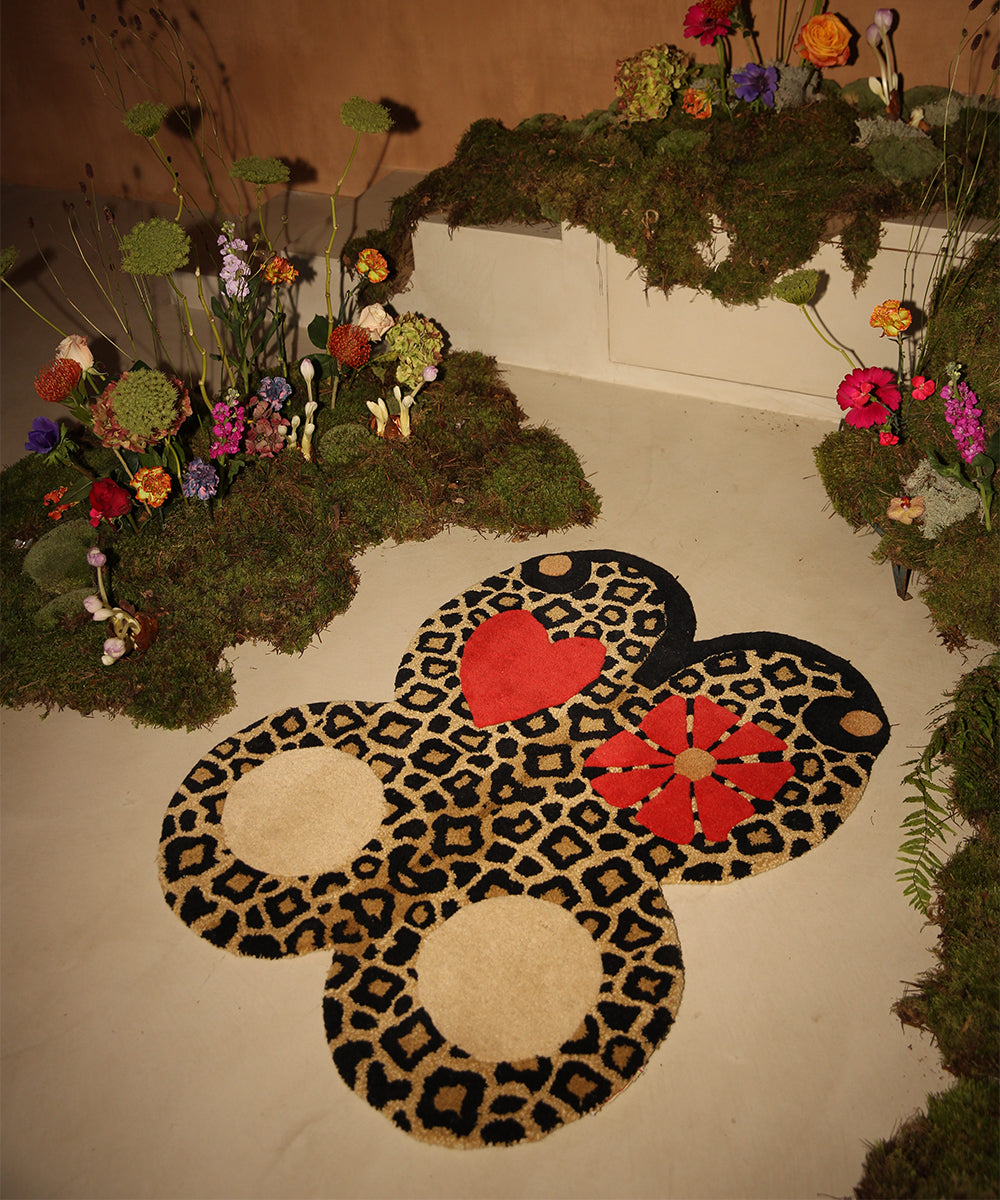 Loony Leopard Butterfly matta